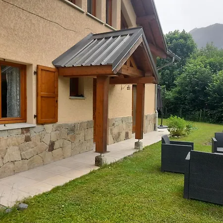 Avec Jardin Au Pied De L'alpe D'huez La Garde (Isere)
